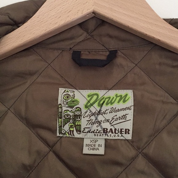 Vintage Eddie Bauer Goose Down quilted jacket. - Picture 6 of 8